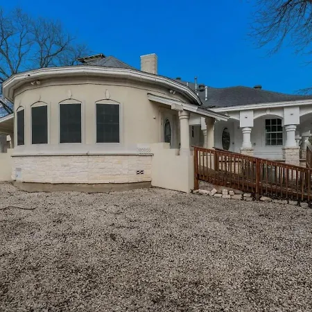 Stunning 6Br Victorian Sleeps 25-2